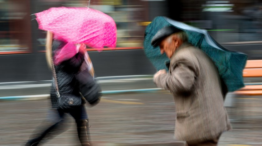 W najbliższych dniach przydadzą się parasole. 