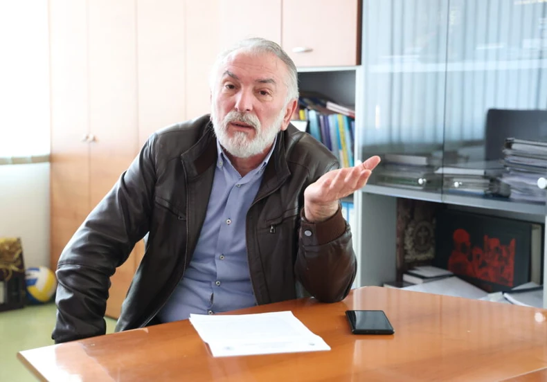 miroslav popržen, direktor škole