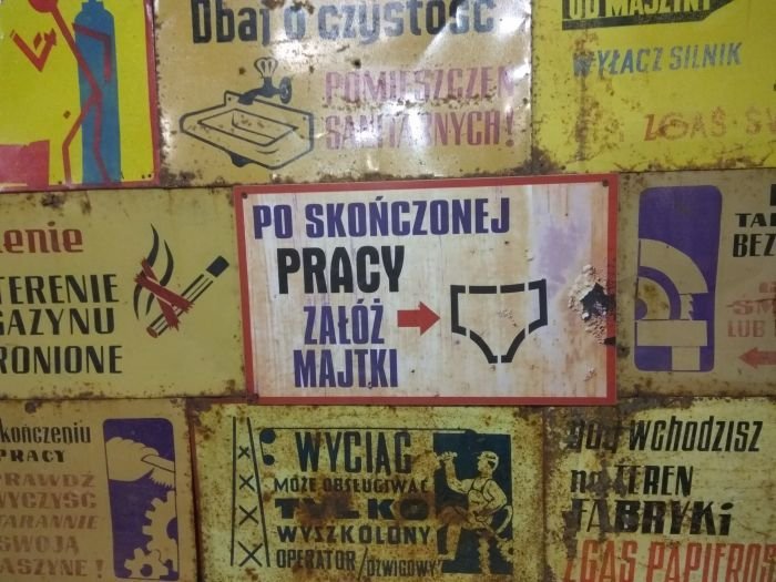 Muzeum przestróg, uwag i apeli w Złotym Stoku (fot. M. Mikrut-Majeranek)