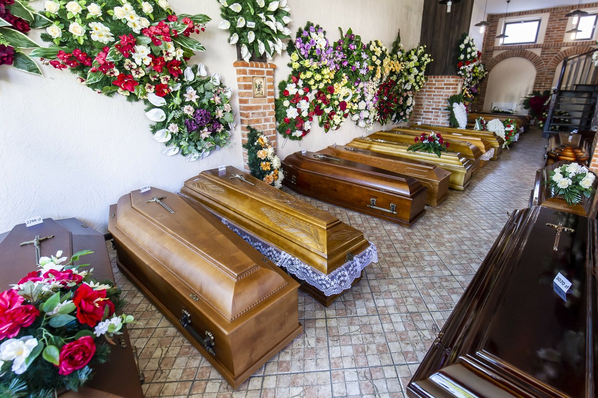 Rząd przyjął korzystne zmiany w zasiłku pogrzebowym. To efekt deregulacji