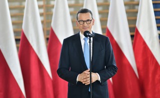Premier Morawiecki porównał oferty PO i PiS