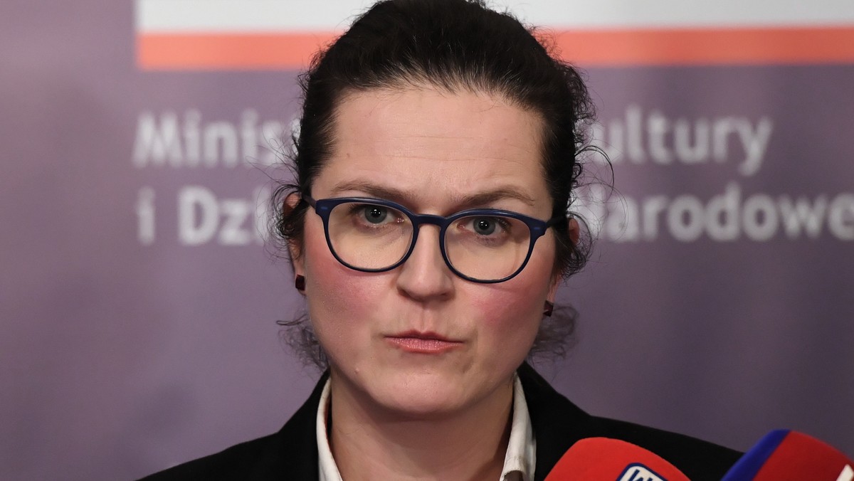 Nie chcemy by ECS (Europejskie Centrum Solidarności) było miejscem, gdzie będzie uprawiana, sterowana ręcznie, polityka historyczna - mówi pełniąca obowiązki prezydenta Gdańska Aleksandra Dulkiewicz w rozmowie z TOK.fm.