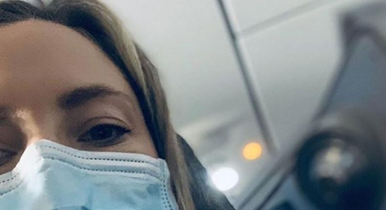 Kate Hudson Is Sporting A Face Mask