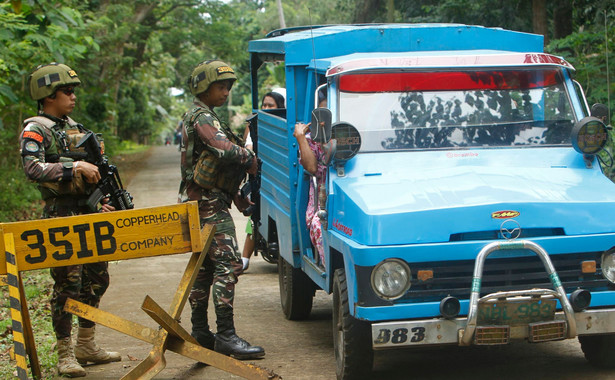 Władze Filipin potwierdzają, że islamiści ścięli niemieckiego zakładnika