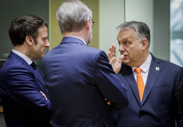 Viktor Orban i Emmanuel Macron