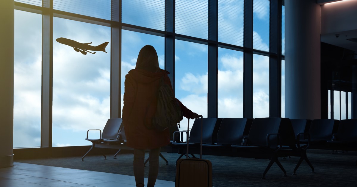 Przesunięcie terminu urlopu na polecenie pracodawcy. Czy firma musi zwracać koszty odwołanej wycieczki?