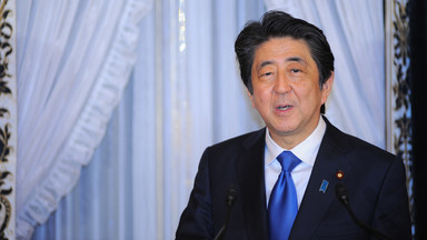 Premierowi Japonii podano deser w bucie. Wybuchł dyplomatyczny skandal