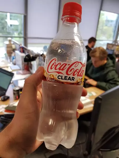 Coca Cola Clear - przezroczysta i bez kalorii
