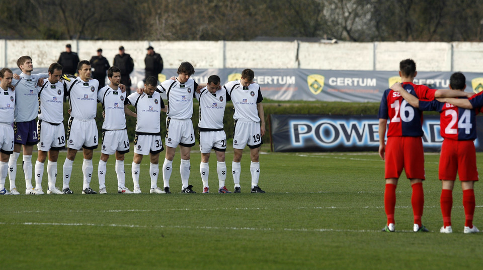 PIŁKARSKA EKSTRAKLASA PIAST GLIWICE KONTRA POLONIA WARSZAWA