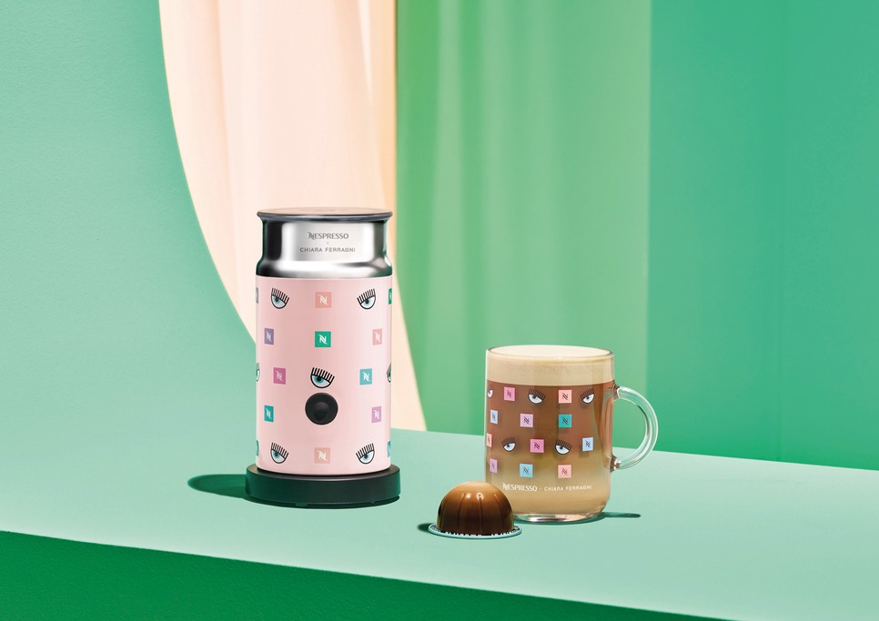 Nespresso x Chiara Ferragni kollekció