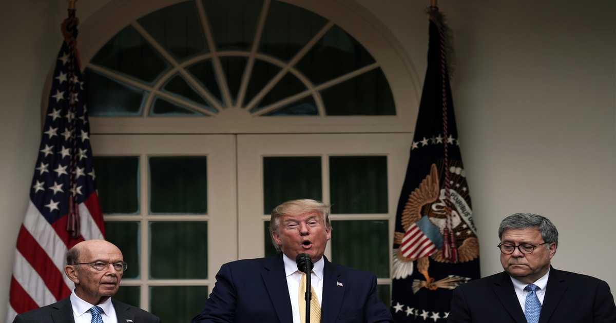 Trump ordina censimento USA senza immigrati illegali