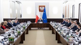 Rząd przyjął projekt ustawy praworządnościowej i zmiany w KRS. Co czeka polskie sądy?