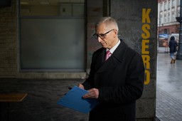 senator kwiatkowski zawieszony w klubie ko. "będę walczył dalej"