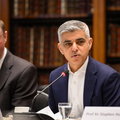  Burmistrz Londynu wzywa do przejęcia nieruchomości rosyjskich oligarchów