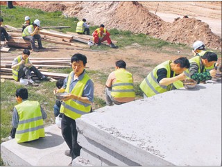 CBA i ABW ostrzegały premiera przed niewypłacalnością chińskiego konsorcjum budującego A2