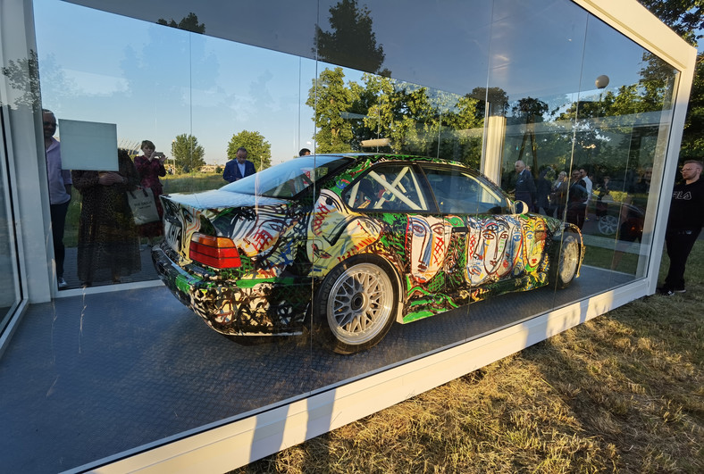 BMW Art Car Collection #13 BMW M3 Sandro Chia 1991 r.