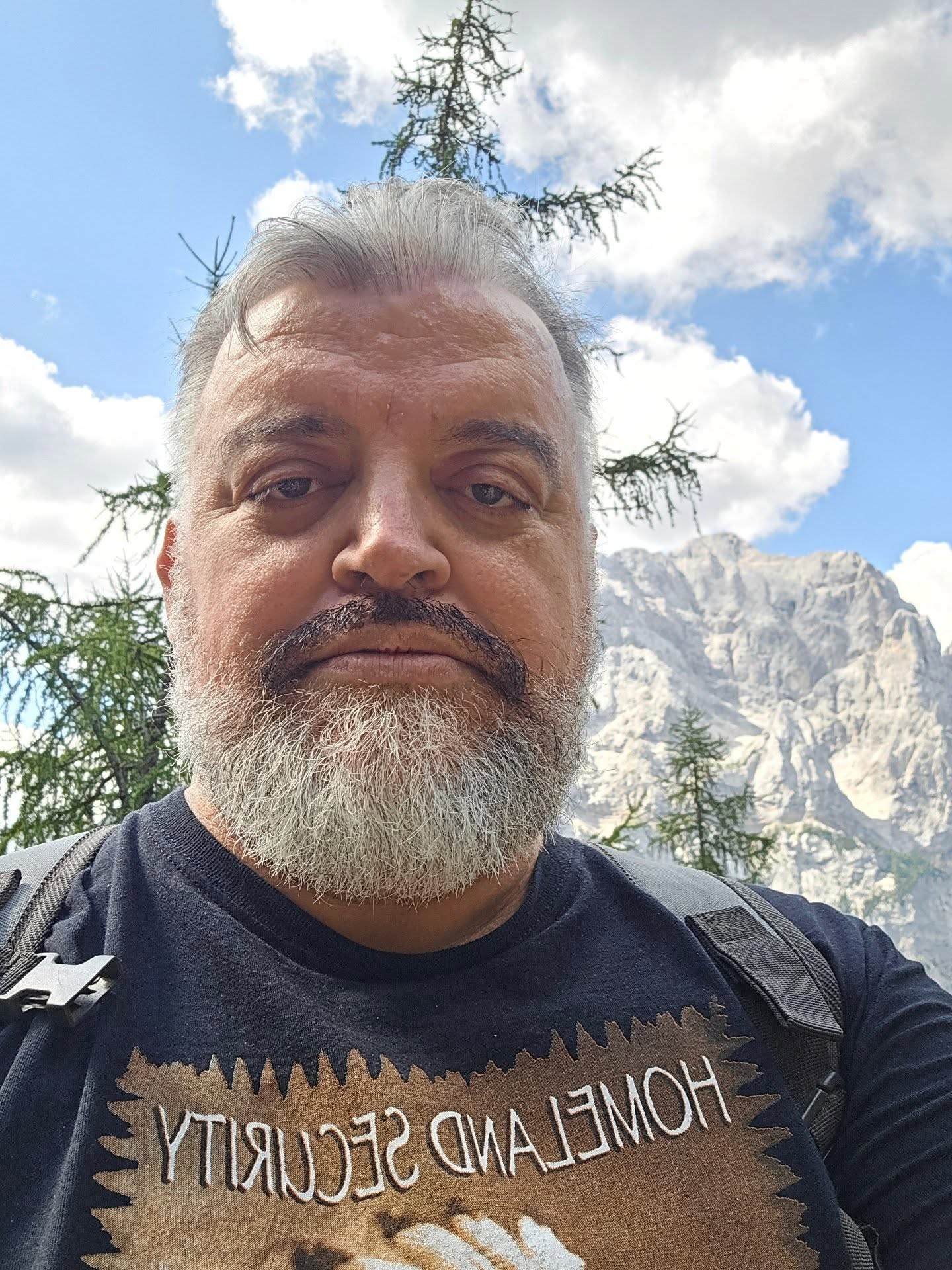 Ficov exporadca Eduard Chmelár. 