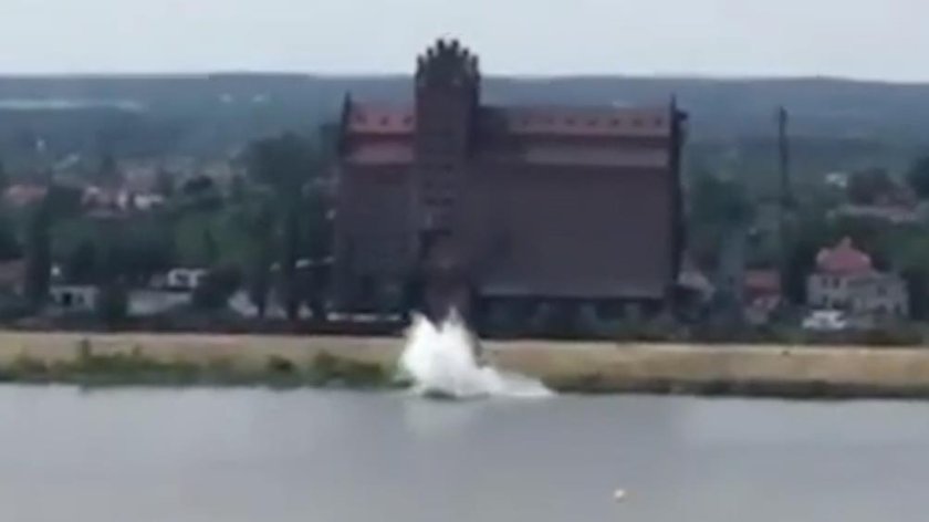 Wypadek na pikniku lotniczym w Płocku 