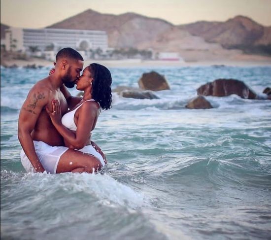 romance in travel