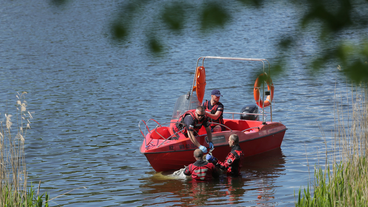 Jezioro Dywickie: Odnaleziono szczątki. Być może to zaginiona w 1996 r. kobieta