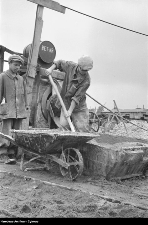 Budowa zakładów przemysłowych i osiedla mieszkaniowego Nowa Huta  - rok 1950