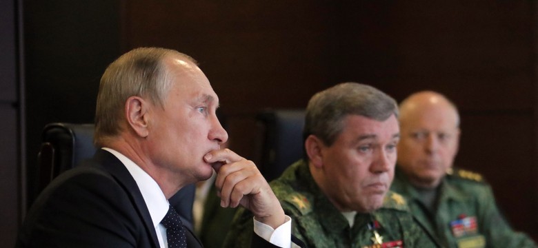 Brytyjski wywiad: Putin wyrzuca dwóch generałów. "Gierasimow prawdopodobnie zostaje, ale..."