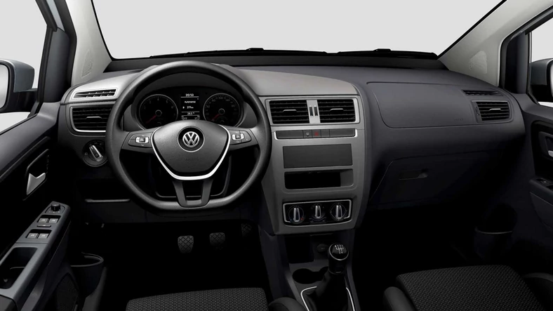 Brazylijski Volkswagen z zaślepką w miejscu niedostępnego radia