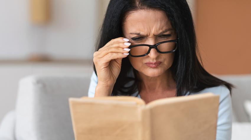 rossz látás látásromlás oka presbyopia tünete