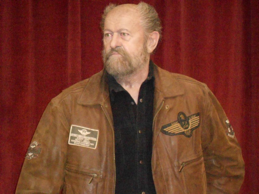 Voštana figura sa likom Vuka Bojovića