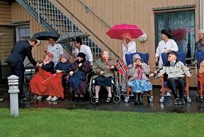 norwegia emeryci starzy ludzie