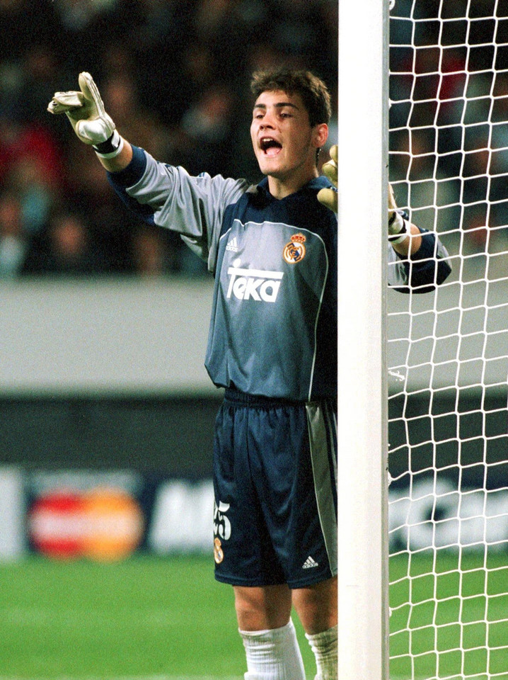 Iker Casillas (ur. 20 maja 1981), rok 2000