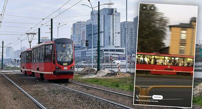 Szokujący widok w Chorzowie! Co on robił na dachu tramwaju?