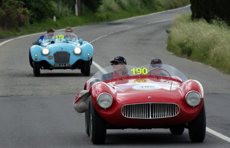 Słynny wyścig Mille Miglia 2014 bez Polaków