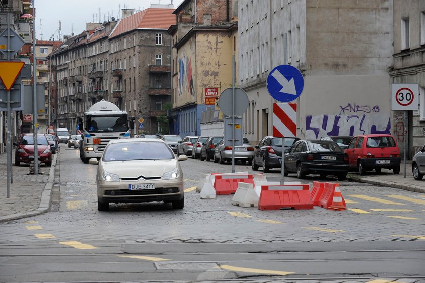 Ul. Żeromskiego we Wrocławiu. To tędy poprowadzono objazd ul. Wyszyńskiego