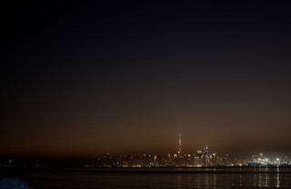 Irański odwet za śmierć Chameneia. Atak dronów uszkodził lotnisko w Dubaju, cztery osoby ranne