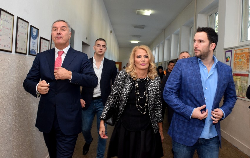 Milo Đukanović sa suprugom Lidijom i sinom Blažom