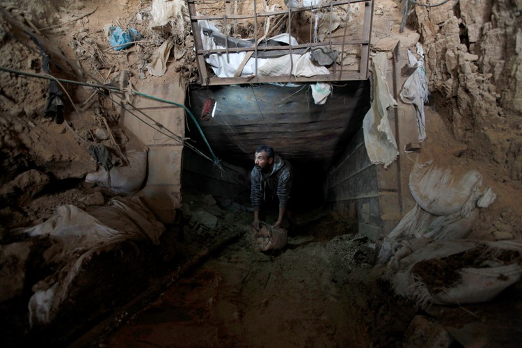 Strefa Gazy - Egipt. Podziemne tunele przemytników