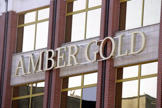 Podczas aukcji 35 samochodów Amber Gold sprzedano za 1,5 mln zł