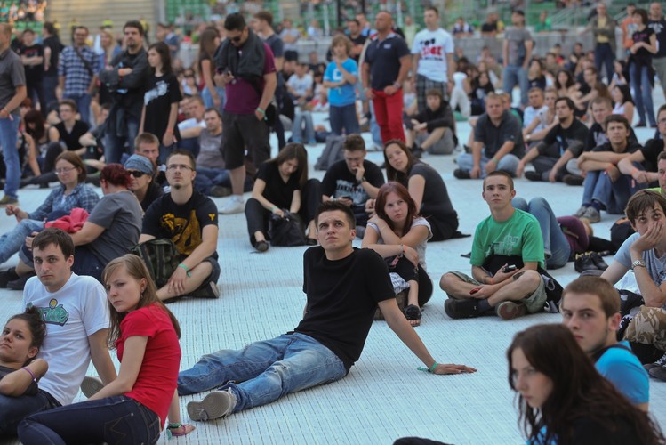 Pobliczność w hali Pepsi Arena