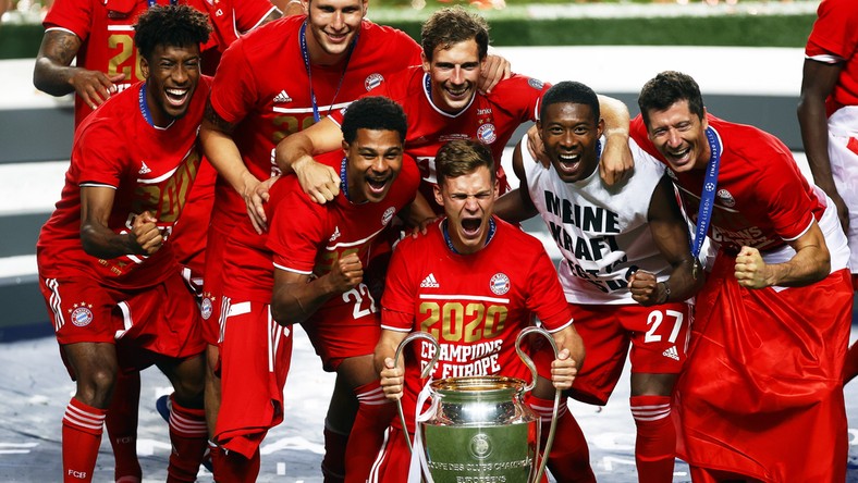 Liga Mistrzow Psg Bayern Swiatowe Media O Meczu Pilka Nozna
