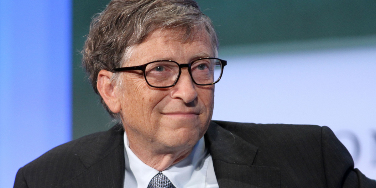 W 2016 roku Bill Gates wraz z innymi inwestorami założyli fundusz Breakthrough Energy Ventures, który ma inwestować  w technologie, mogące być pewnym źródłem taniej, bezwęglowej energii. Warren Buffet na cele charytatywne przekazał 43 proc. wartości majątku z 2006 roku - ok. 31 mld dol.