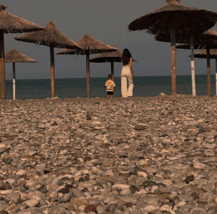 Miloš Biković sa porodicom na odmoru