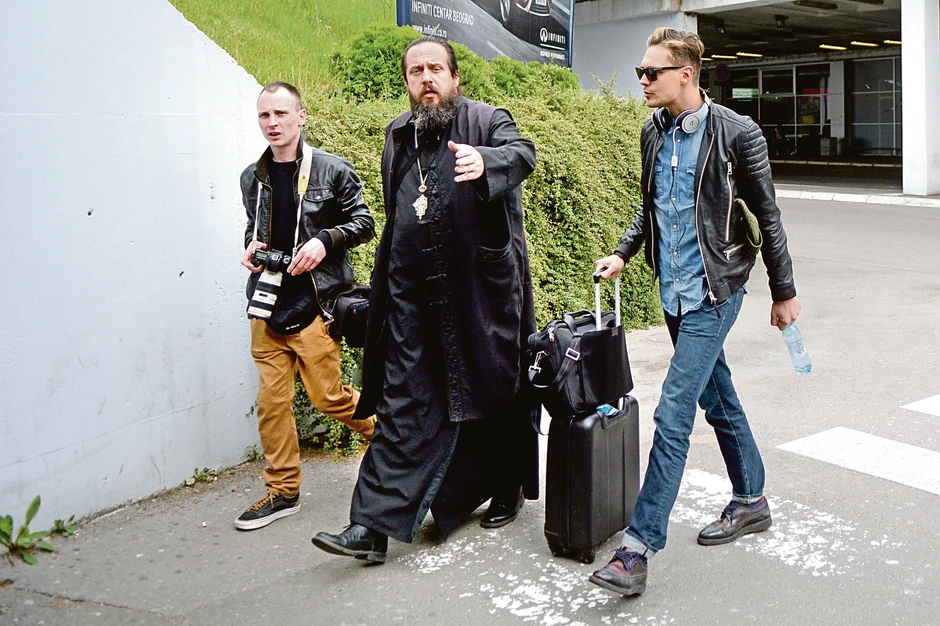 Braća odlaze sa aerodroma