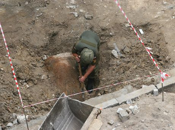 Niewybuch wywieziony z centrum Warszawy