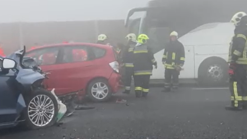 Újabb megrázó hírek érkeztek az M7-es történt tömegbalesetről: egy gyerek is súlyosan megsérült