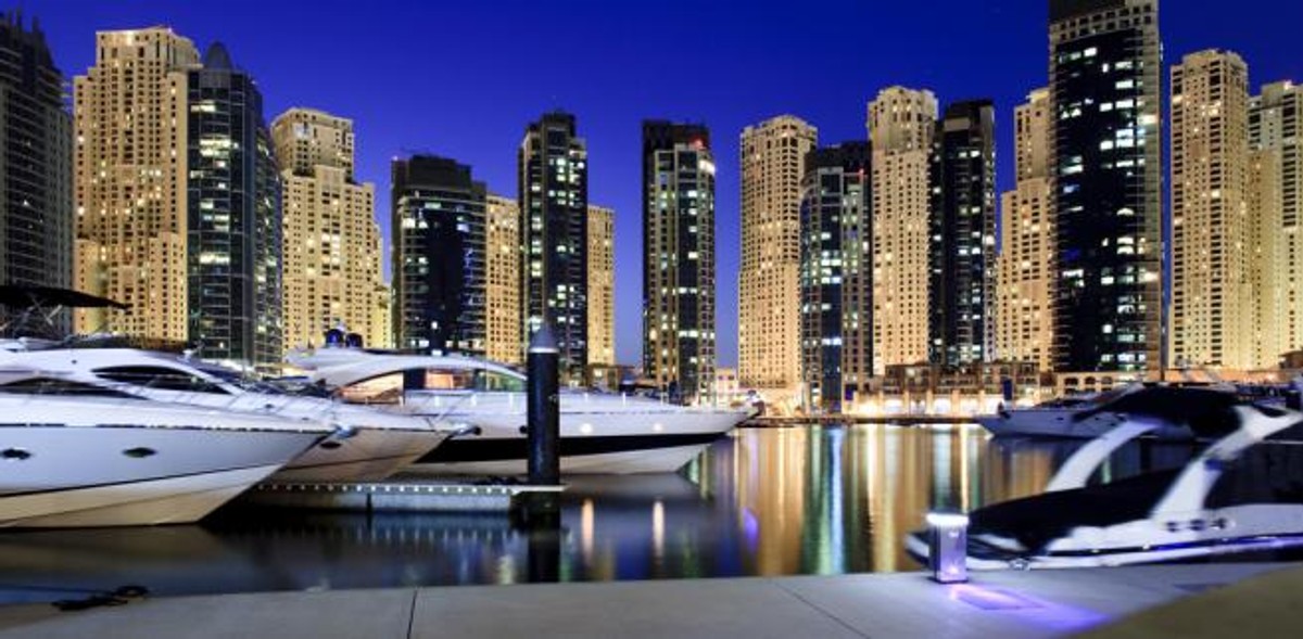 Przystań jachtowa w Dubaju. Zjednoczone Emiraty Arabskie