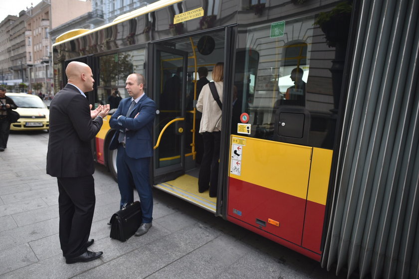 Radni wizytowali budowę trasy W-Z wynajętym autobusem