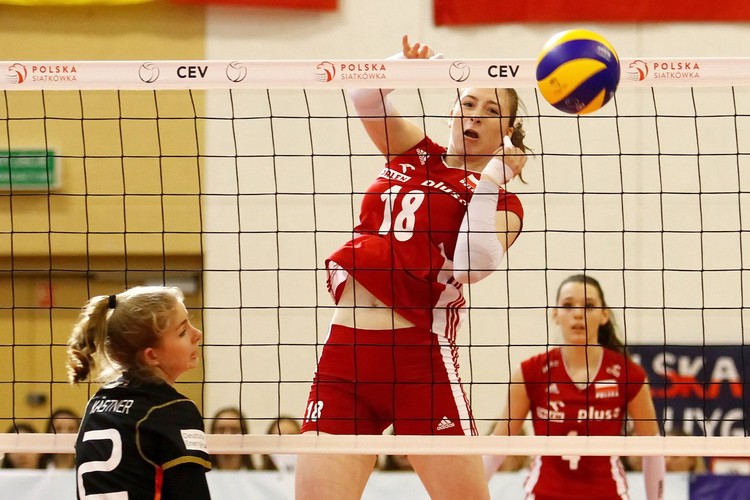 Tęsknicie za 'Złotkami'? One je zastąpią. Są równie utalentowane i piękne