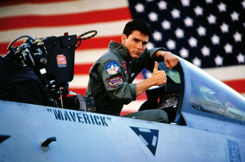 Tom Cruise w filmie Top Gun w 1986 roku