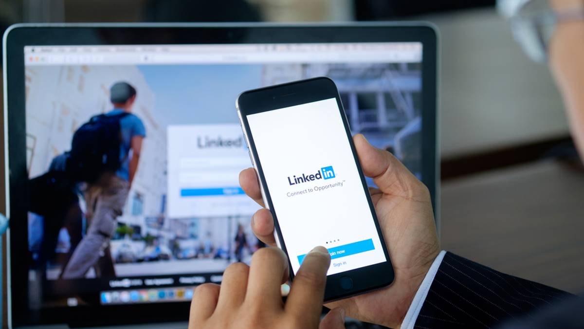 Co to jest LinkedIn i jak z niego korzystać? Najważniejsze funkcje